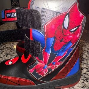 Spider-Man size 12 boots. Light up and work twice. Like new